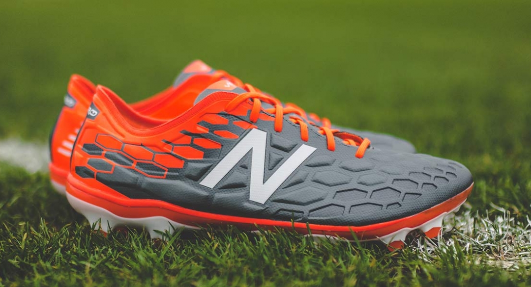 nb football boots