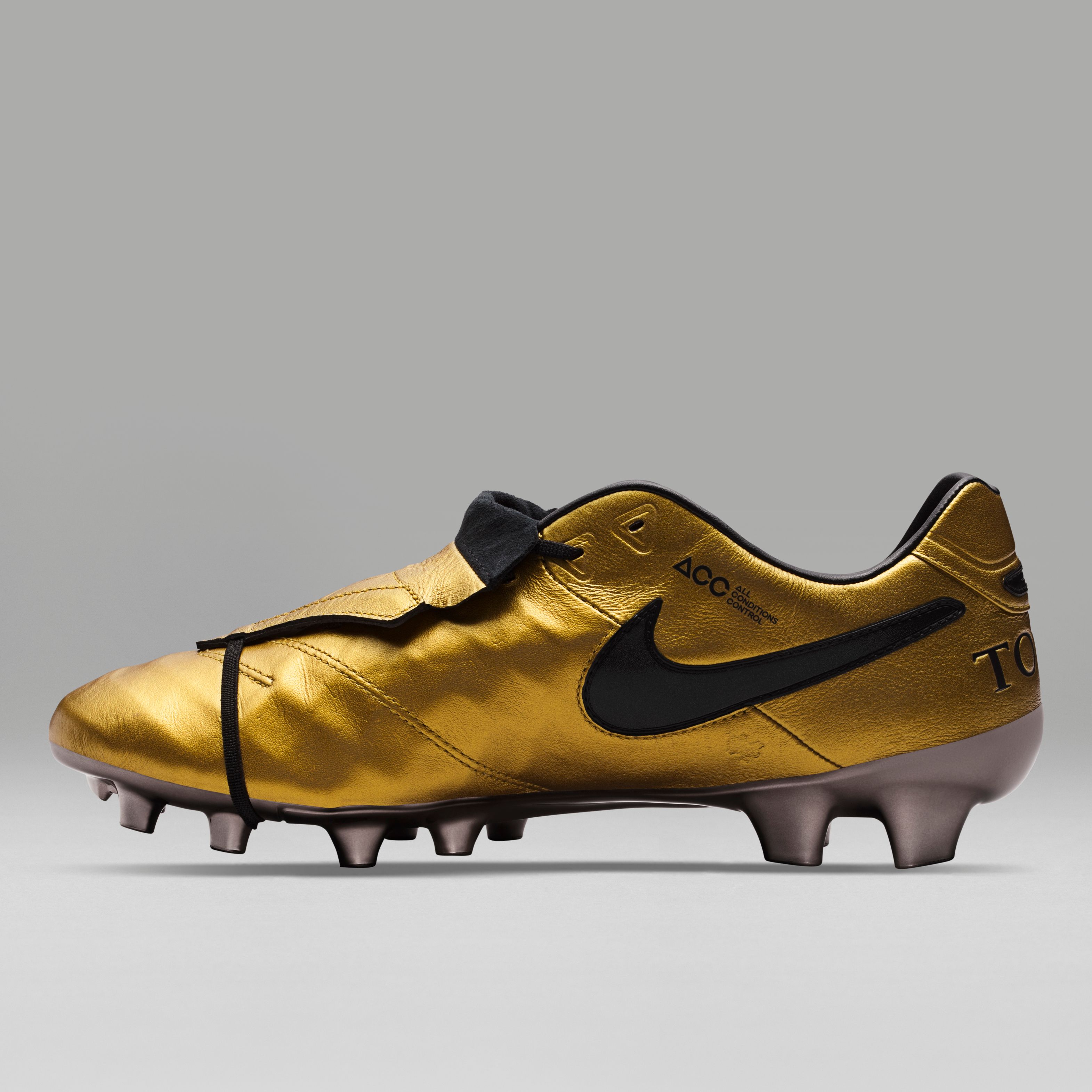 nike tiempo totti x roma