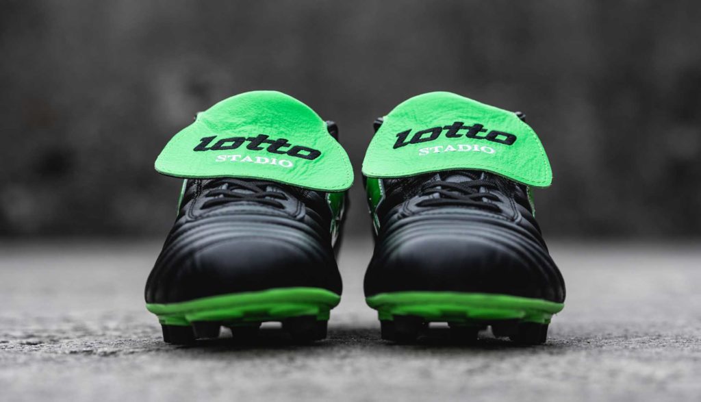 classic lotto football boots